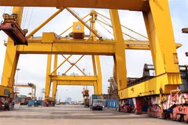 La logística: una industria importante para el desarrollo de Vietnam