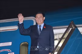 Presidente de Asamblea Nacional parte de Hanoi para visitas oficiales a Cuba, Argentina y Uruguay 
