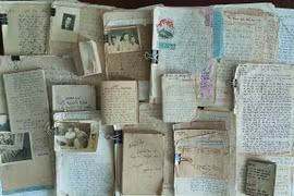 Centro de EE.UU. entrega recuerdos de mártires a organización vietnamita