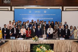 ASEAN une fuerzas para solucionar información falsa en ciberespacio