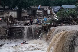 Dirigentes de Vietnam envían mensajes de solidaridad a China