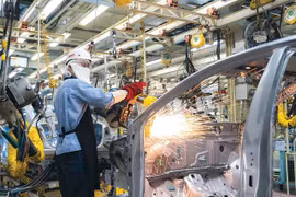 Vietnam y Japón promueven cooperación en industria auxiliar