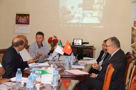 Empresas vietnamitas y argelinas buscan oportunidades de negocios