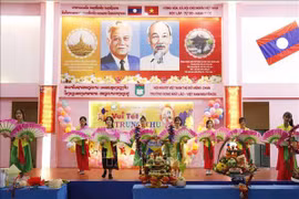 Celebran Festival de Medio Otoño para niños vietnamitas en extranjero