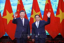 Premier vietnamita conversa con máximo dirigente chino