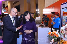 Vietnam y Canadá celebran 50 años de relaciones diplomáticas