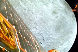 Vietnam felicita a India por aterrizaje de su nave espacial en la Luna