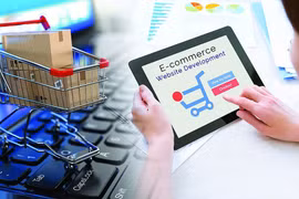 Primer ministro insta a impulsar conexión de datos para el desarrollo del comercio electrónico