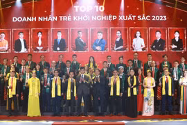Honran a jóvenes empresarios emprendedores sobresalientes de Vietnam