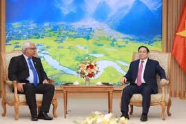 Premier vietnamita recibe al ministro cubano de Justicia