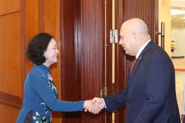 Vietnam y Cuba fomentan intercambios y contactos a todos los niveles