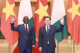 Vietnam y Costa de Marfil fortalecen cooperación parlamentaria