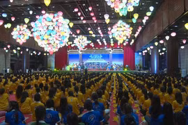 Efectúan en Vietnam ceremonia de réquiem a mártires