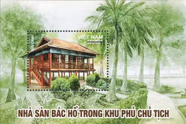 Lanza Vietnam colección de estampillas postales de casa sobre pilotes del Tío Ho 