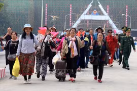 Provincia de Lao Cai recibe a los primeros turistas chinos después de tres años