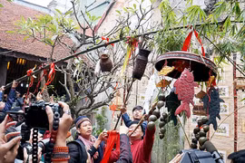 Presentan en Hanoi rasgos tradicionales del Tet vietnamita