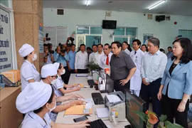 Primer ministro de Vietnam visita provincia central de Khanh Hoa
