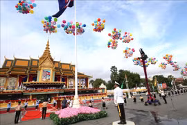 Vietnam felicita a Camboya por Día de Independencia 