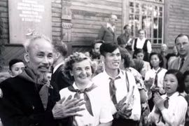 Recuerdan primer viaje del Presidente Ho Chi Minh a Rusia