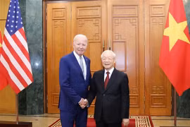 Emiten Declaración Conjunta sobre elevación de lazos Vietnam-EE.UU. a asociación estratégica integral 