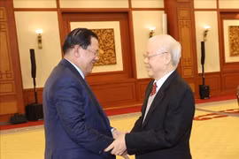 Partidos gobernantes de Vietnam y Camboya fortalecen cooperación 