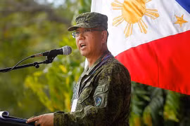 Filipinas nombra nuevo ministro de Defensa