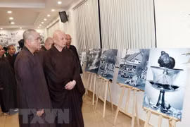 Inauguran exposición de documentos periodísticos del Budismo 