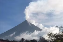 Filipinas advierte sobre riesgo de erupción volcánica por meses