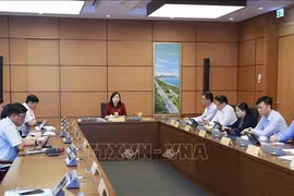 Prosigue Parlamento de Vietnam debate sobre desarrollo socioeconómico 