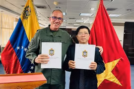 Impulsan cooperación educativa entre Vietnam y Venezuela