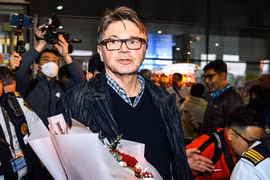 Entrenador Troussier siente honor de dirigir el equipo vietnamita de fútbol