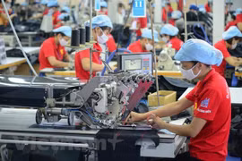 Hanoi espera tener 950 empresas en industrias de apoyo este año