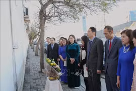 Embajada vietnamita recuerda a periodistas argelinos caídos en Vietnam 