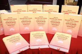 Presentan libro sobre el secretario general del Partido Comunista de Vietnam, Nguyen Phu Trong
