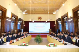 Vietnam y Laos robustecen cooperación en el sector judicial