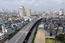 Inauguran tramo elevado de carretera de circunvalación 2 de Hanoi