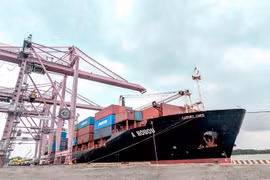 Vietnam se convierte en centro de tránsito de mercancías en Sudeste Asiático