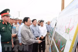 Premier vietnamita urgió a acelerar construcción del Aeropuerto Internacional de Long Thanh