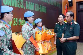 Vietnam envía otros tres oficiales al mantenimiento de paz de ONU