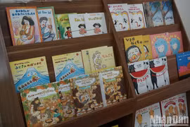 Introducen a lectores vietnamitas libros ilustrados de Japón