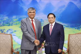 Premier vietnamita aprecia apoyo del FMI al desarrollo nacional
