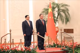 Vietnam y China acuerdan continuar profundizando sus nexos de asociación 