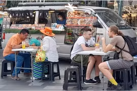 Tailandia desarrolla camiones de comida como nueva tendencia turística