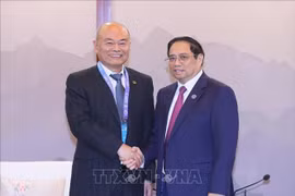 Premier vietnamita sostiene encuentros con ejecutivos de grupos económicos chinos