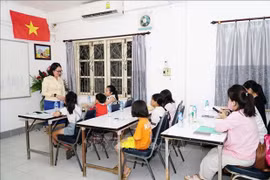 Lanzan curso de idioma vietnamita en Vientiane