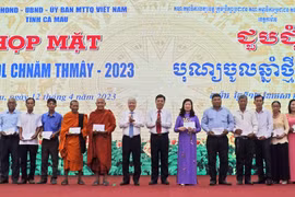 Abogan por intensificar aportes de khmeres a unidad nacional en Vietnam