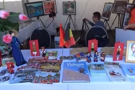 Vietnam participa en festival de solidaridad Manifiesta en Bélgica