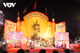 Celebran ciudad vietnamita festival tradicional de la General Le Chan
