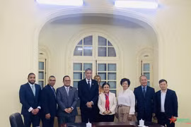 Vietnam y República Dominicana intensifican nexos bilaterales