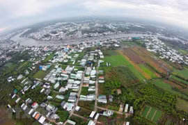 Inversionistas holandeses buscan oportunidades de cooperación agrícola y logística en ciudad vietnamita